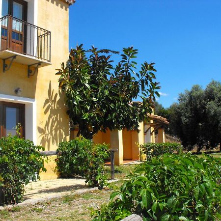 Hotel Funtana Ena Bari Sardo Bagian luar foto