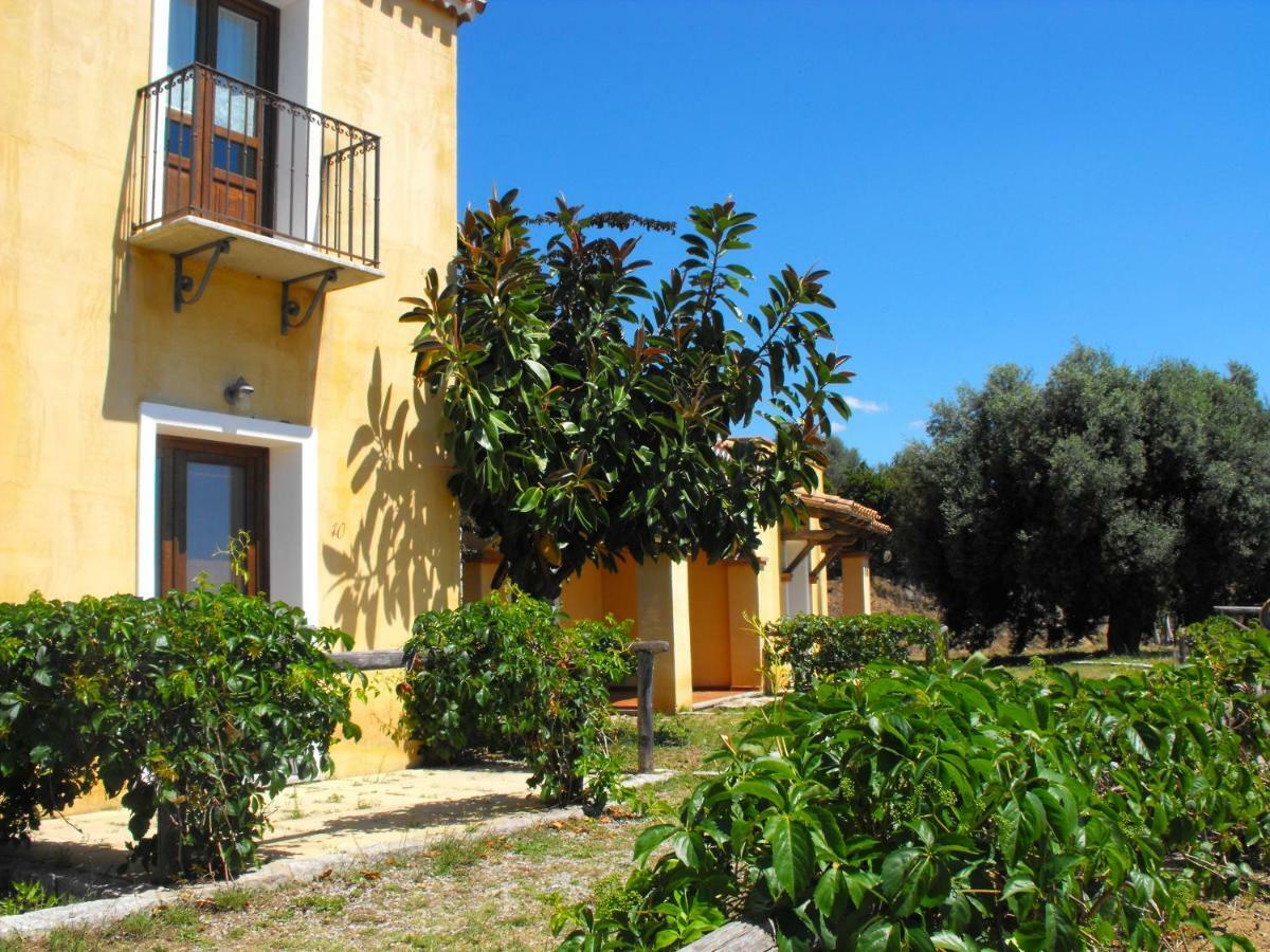 Hotel Funtana Ena Bari Sardo Bagian luar foto